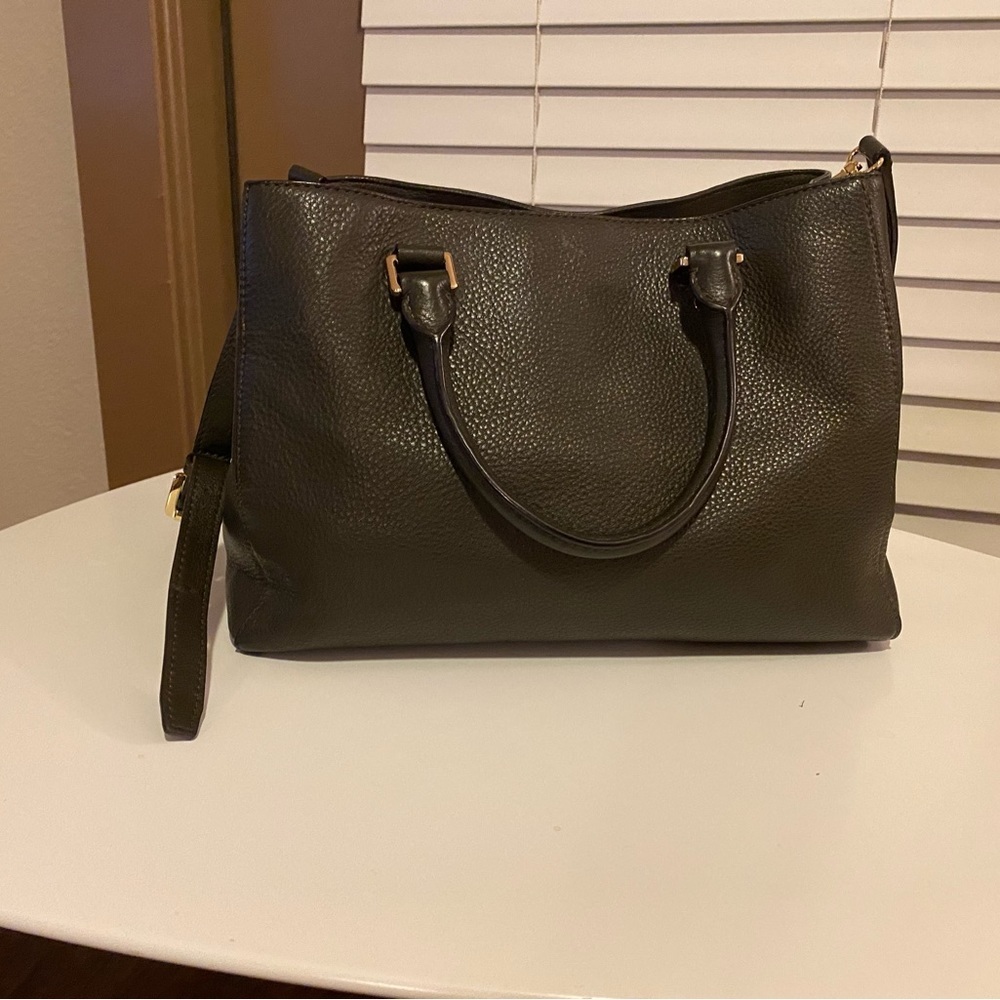 Michael Michael Kors Solid Leather Handle Bag - image 7